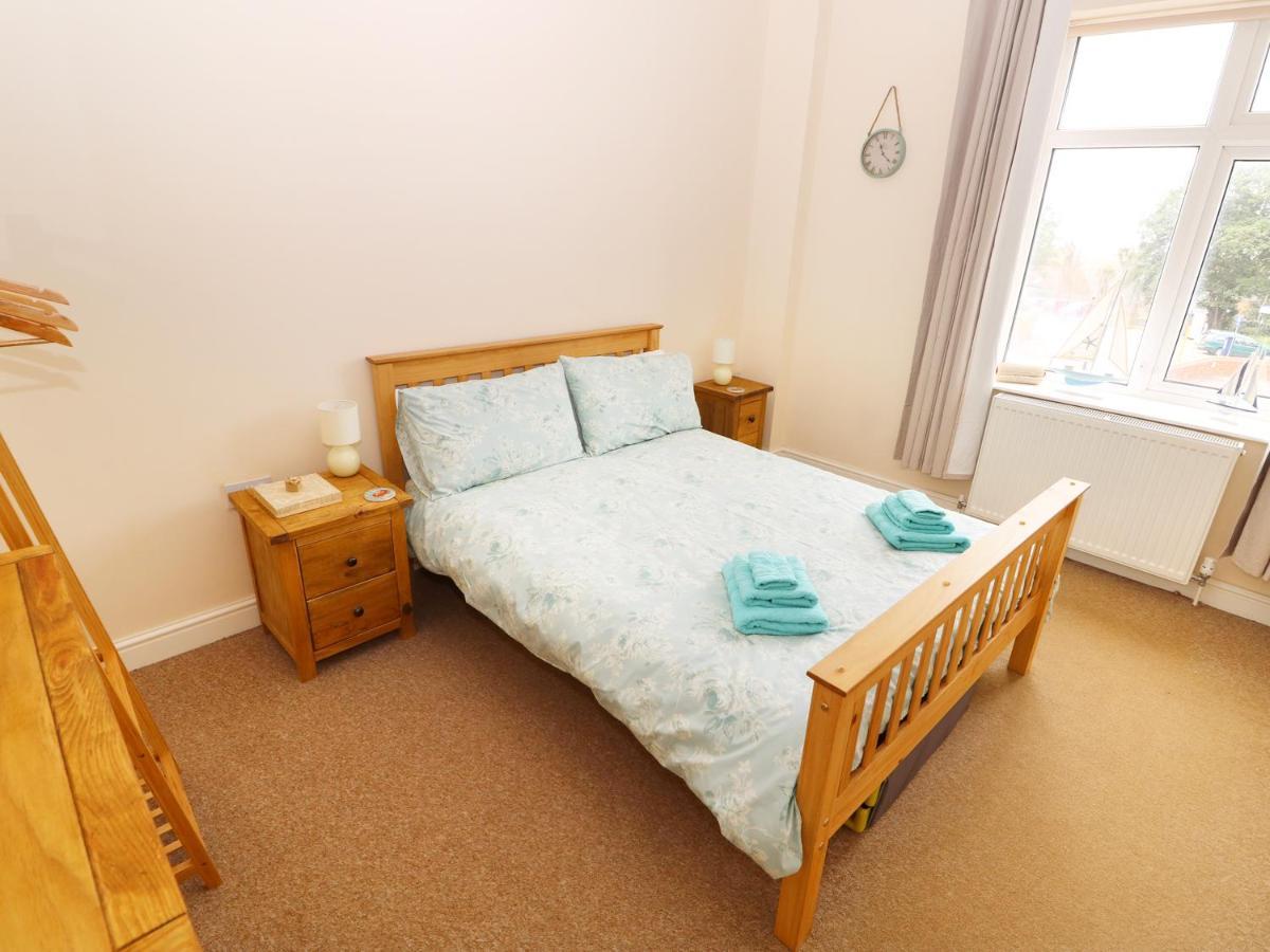 Flat 2, 4 St Edmund'S Terrace Apartment Hunstanton Exterior photo