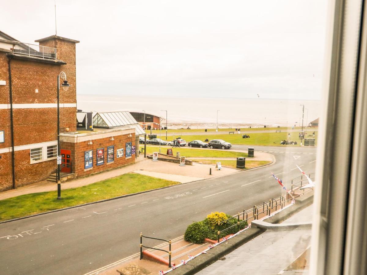Flat 2, 4 St Edmund'S Terrace Apartment Hunstanton Exterior photo